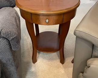 86A - $80 Round Side Table
