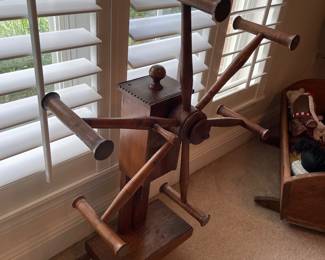 #60-$60 Spinning Wheel 33x25x10 