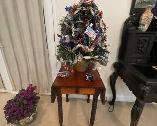 #12 -$220 Antique cherry Table drop leaf 42LX19(2X16Drop)x27