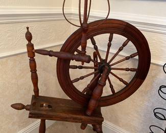 #70 - $70 -Antique spinning wheel 30Wx10Dx36T