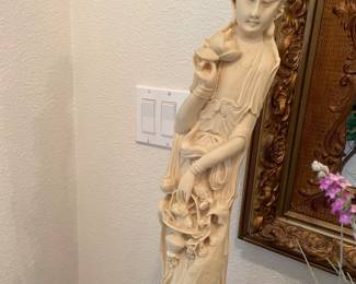 #7-$150 Pair of Japanese Figurines (composite ) 25x5w 