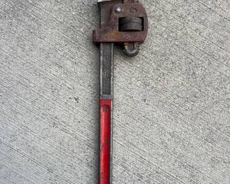 Pipe Wrench