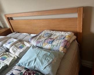 Quilt and Linens