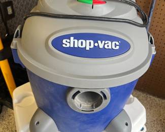 Shop-Vac - new with attatchments