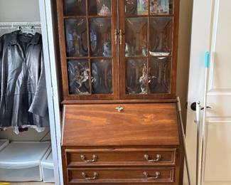dropfront with hutch $100