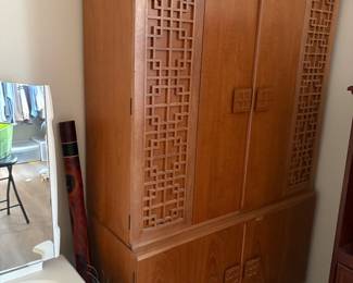 storage hutch $200