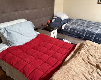 lift assist beds $50 each