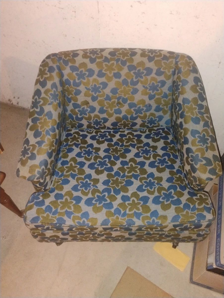 Mid-century chair good condition