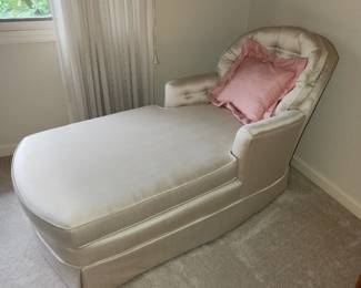 Chaise lounge