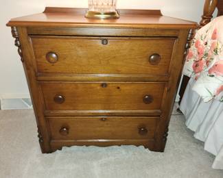 Vintage chest