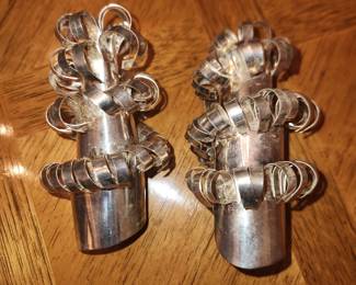 Wine bottle toppers