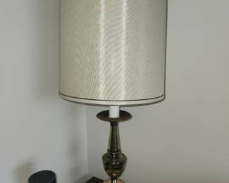 Qty 2 brass lamp
