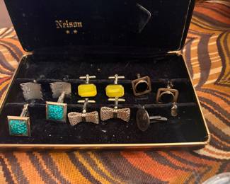 Men’s cufflinks
