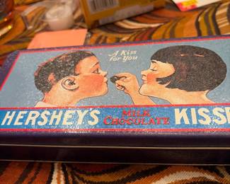 Hershey Tin can