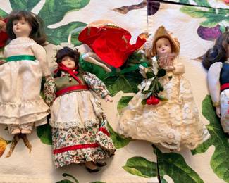 Vintage Dolls of the World