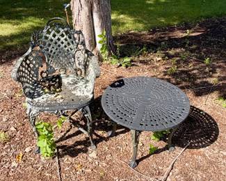 Metal Garden Chair & Table