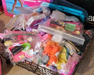 Barbie clothes 