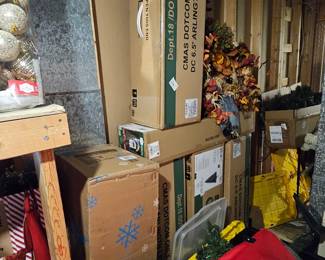 Pre-lit christmas trees