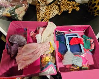 Vintage barbie case