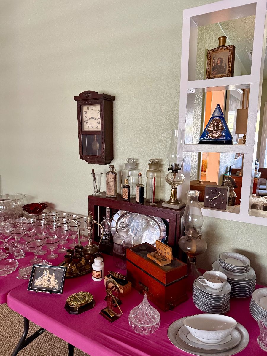 Spectacular Sacramento Estate Sale! starts on 9/25/2026