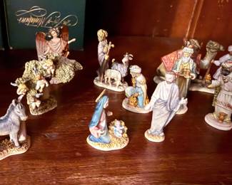 Olszewski Goebel Miniature Nativity