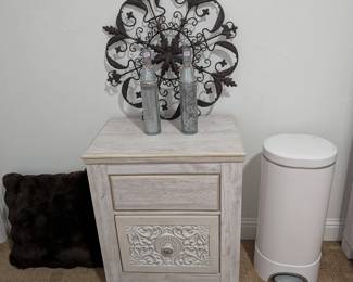 Paxberry night stand