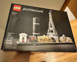 LEGO Paris NEW In Box