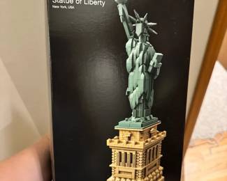 LEGO Architecture Statue Of Liberty