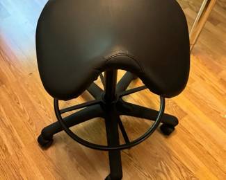 Ergonomic Hip Chair