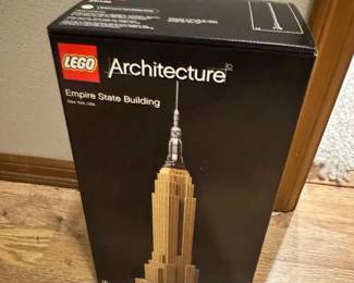 LEGO Architecture Empire State Building NEW In Box
