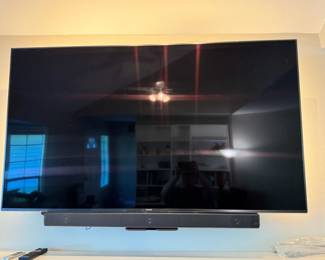 Sony Bravia 60 TV With Soundbar Subwoofer  Hue Lighting System