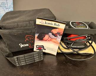 Jeanie Rub Back Massager With Case