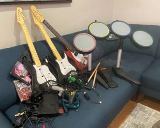 Sony PS2 Slim Console 4 Controllers Guitar Hero Guitars Rock Band Guitar  RB Drum Set