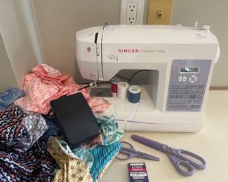 Singer Fashion Mate 5560 Sewing Machine