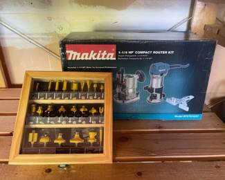 Makita 125 HP Compact Router Kit  Kowood Bits
