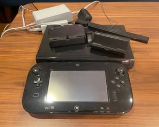 Nintendo WII U Console  Game Pad Controller