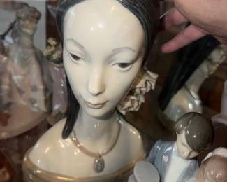 Maja Head #4668 by Juan Huerta
