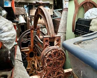 Vintage miscellaneous garage