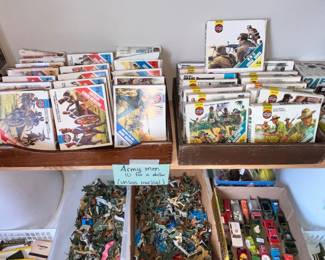 LOTS OF MODEL SOLDIERS FROM DIFFERENT PERIODS