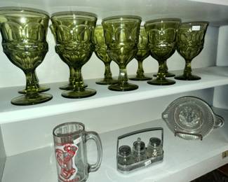 VINTAGE GREEN GOBLETS