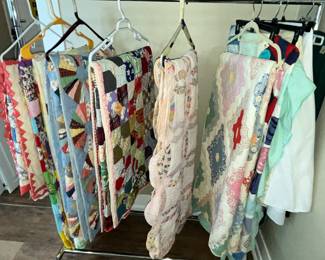 SEVERAL BEAUTIFUL VINTAGE QUILTS!