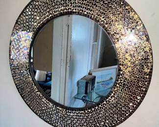 MIRRORED MOSAIC FRAME MIRROR