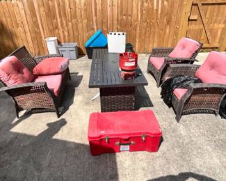 GREAT PATIO SET