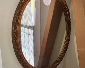 OVAL WALL MIRROR