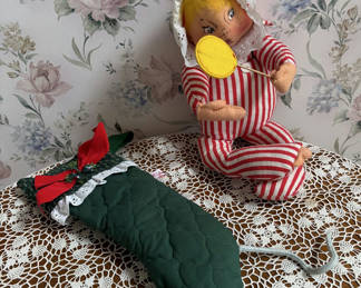 Lot 79: 2 Vintage Annalees