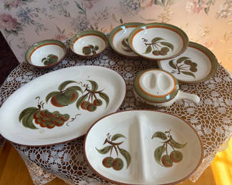 Lot 21: Stangl Orchard Song Dura-Fired ceramic dinnerware set