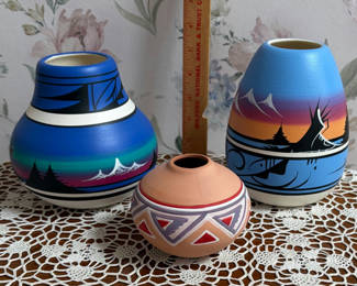 Lot 49: 3 pcs Vintage Native American Cedar Mesa Signature Pottery 