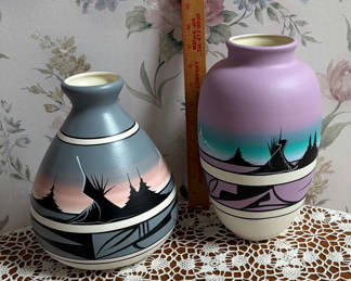 Lot 48: 2 pcs Vintage Native American Cedar Mesa Signature Sunset Pottery 