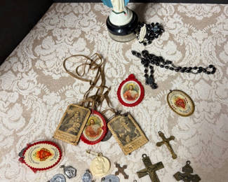 Lot 30: Vintage Religious Lot