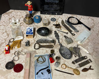 Lot 32: Vintage Lot of Smalls… can openers etc